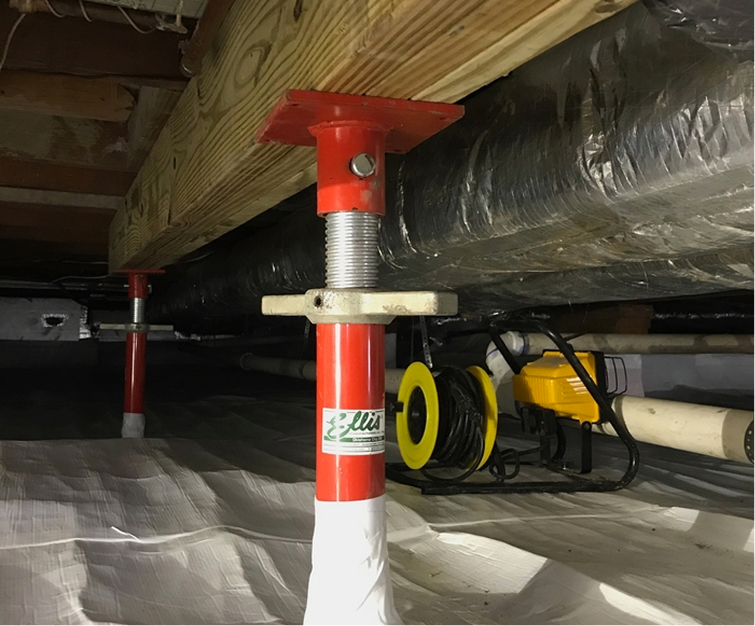 Encapsulated crawl space helping protect a home from moisture and humidity